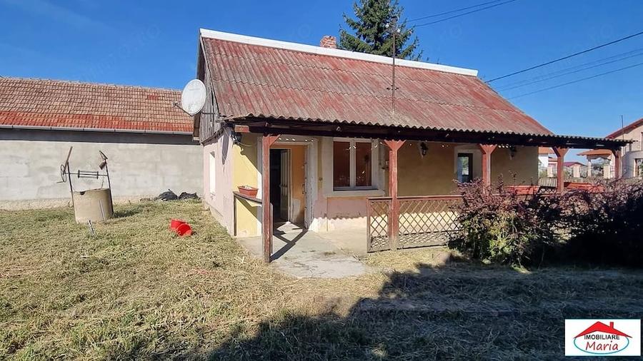 Casă în Apa