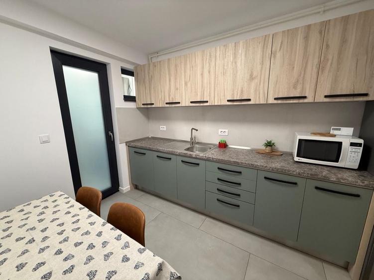 Apartament 3 camere de inchiriat | Tomis3 | Renovat, mobilat, utilat, totul nou | Termen lung - 3