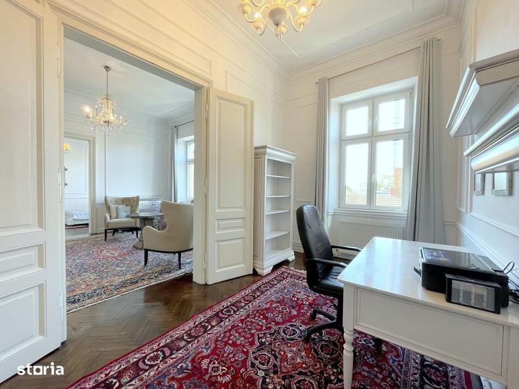 Apartament cu 3 camere în Neptun