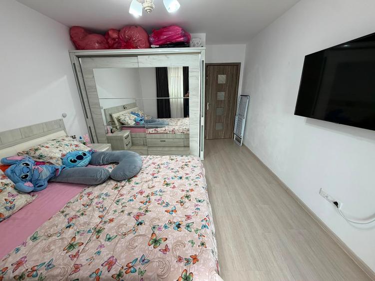 Apartament cu 2 camere decomandat în 1 Decembrie 1918