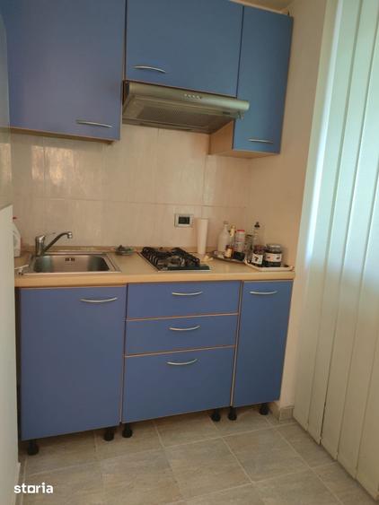 Apartament cu 4 camere în Pantelimon