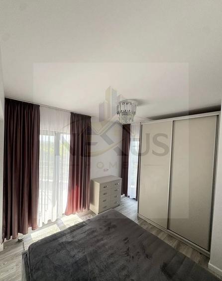 Apartament cu 3 camere semidecomandat, mobilat în Sud