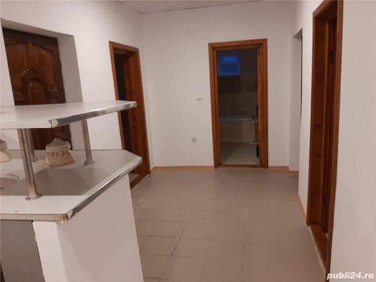 Casă cu 4 camere în Năvodari