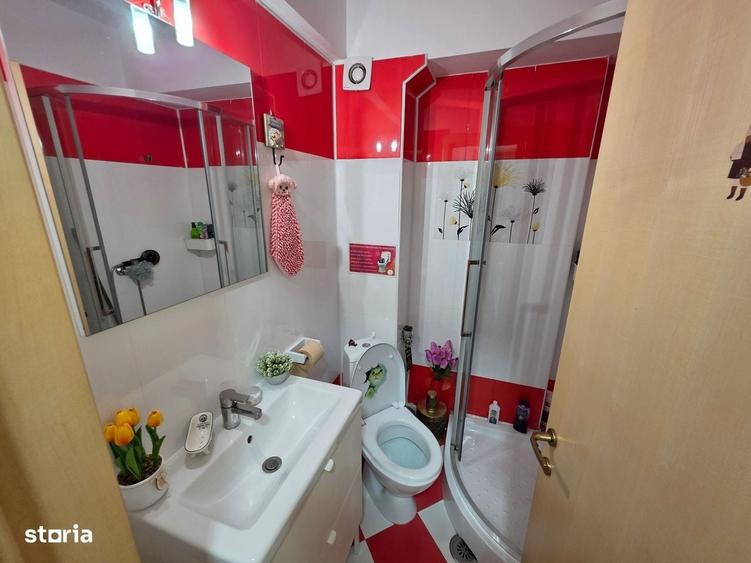 Garsonieră decomandată în Central