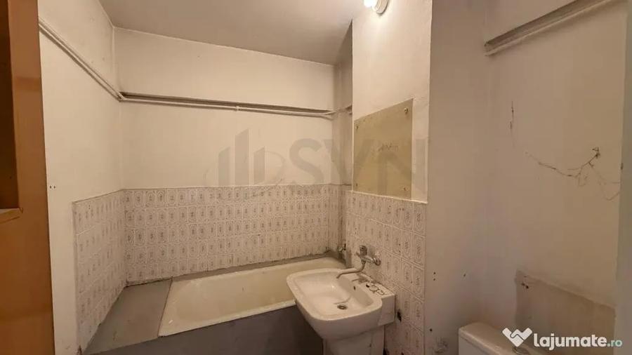 Apartament cu 2 camere decomandat în Banu Manta
