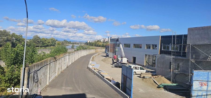 Spațiu comercial, de 1,311 mp, în Aleea Carpați