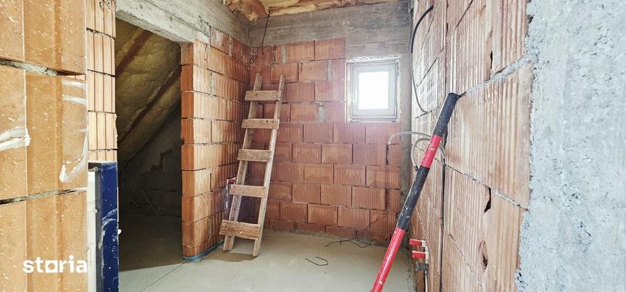 COMUNA BERCENI - CASA 5 CAMERE, 300 MP TEREN, SEMIFINISATA! - 14