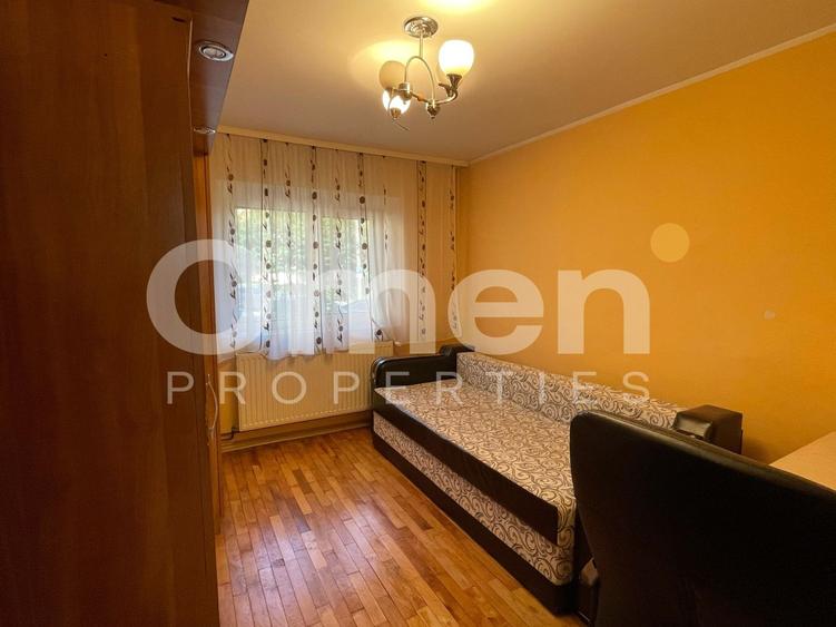 Apartament cu 3 camere decomandat, mobilat în Hotvon