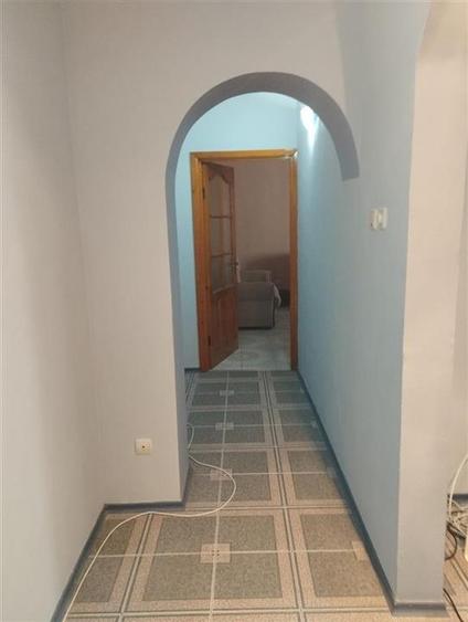 Apartament cu 4 camere decomandat, mobilat în Nord