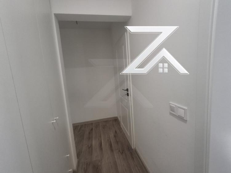 Casă individuală cu 4 camere cu Teren 350 Mp în Sud-Est