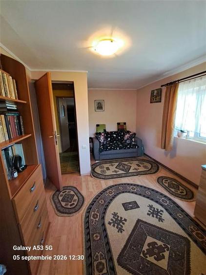 Casă individuală cu 4 camere cu Garaj în Tunari