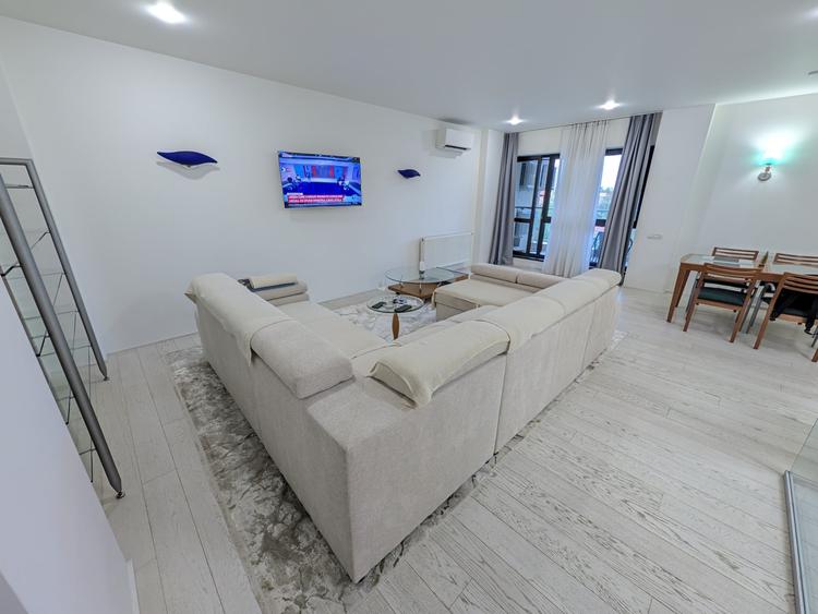Apartament cu 4 camere, mobilat în Voluntari