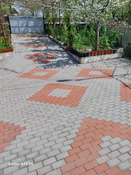 Vand casa +garaj+teren - 4