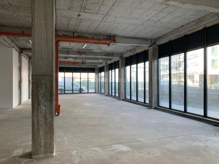 Spațiu comercial, de 144.5 mp, în Torontalului