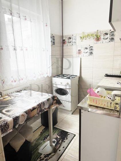 Garsonieră semidecomandată, mobilată în Lipovei