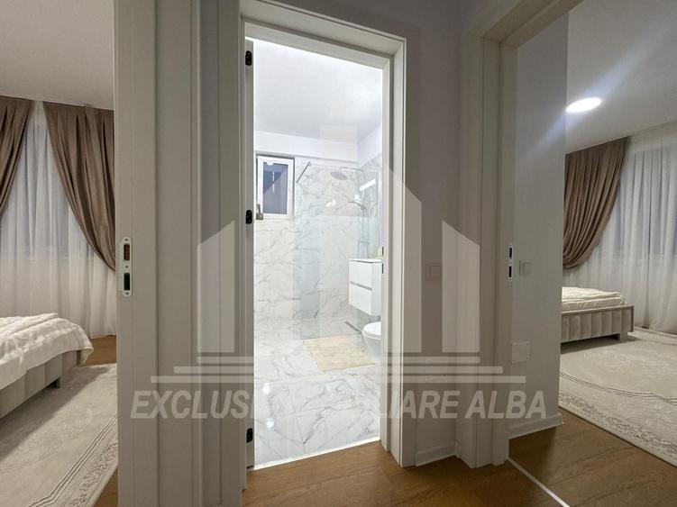 Apartament cu 3 camere decomandat, mobilat în Ampoi 3
