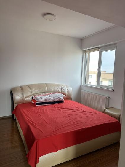 Apartament cu 2 camere decomandat în 9 Mai