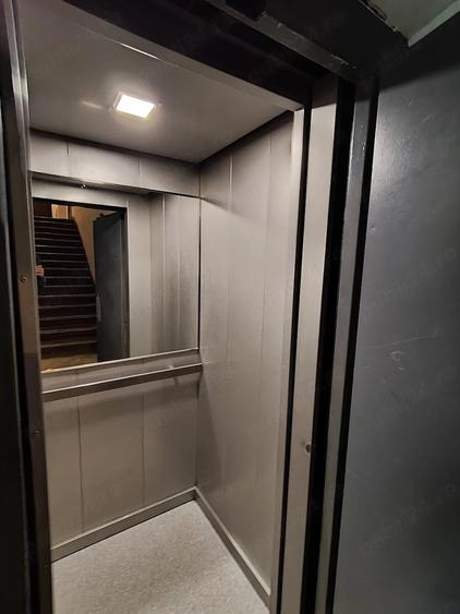 Apartament cu 3 camere decomandat în Unirii