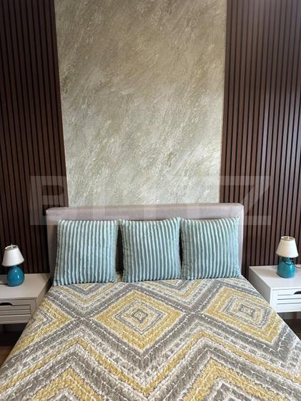 Apartament cu 2 camere semidecomandat, mobilat în Micro 17