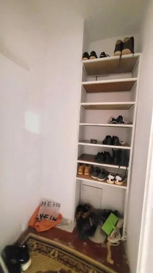 Apartament cu 4 camere decomandat în Viziru 3