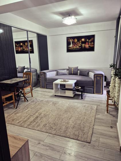 Apartament cu 2 camere decomandat în Bucureștii Noi