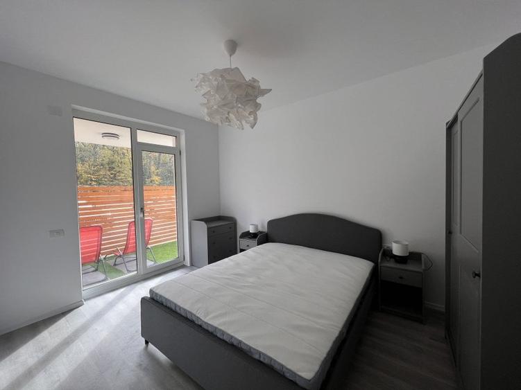 Apartament cu 2 camere decomandat în Lipovei