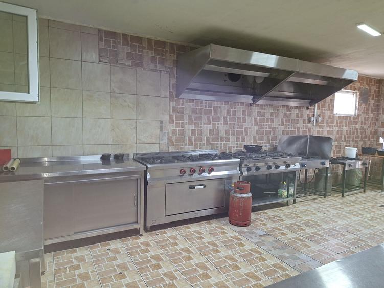 Spațiu comercial, de 330 mp, în Central