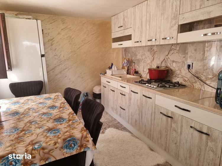Casă cu 2 camere cu Canalizare în Micro 4