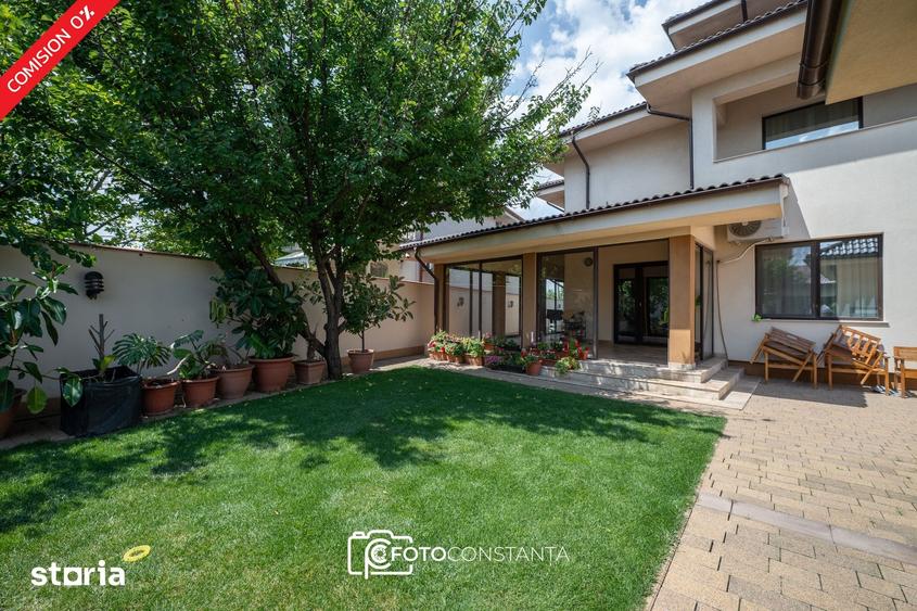 Casă cu 5 camere cu Teren 755 Mp în Palazu Mare