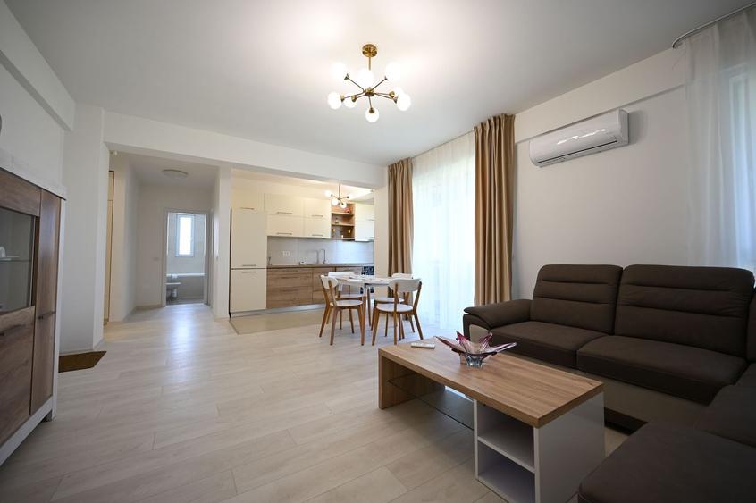 Apartament cu 2 camere decomandat, mobilat în Aradului