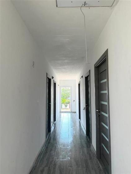 Casă cu 4 camere cu Teren 1439 Mp în Inand