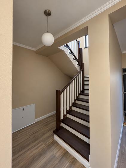 Duplex cu 5 camere cu Canalizare în Covaci