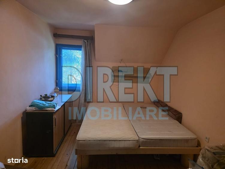 Casă cu 4 camere în Colibița