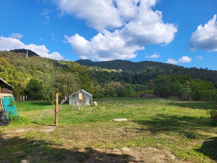 Casă individuală cu 6 camere cu Garaj în Vaduri