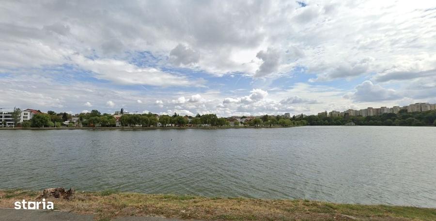 Spațiu comercial, în Lacul Tei