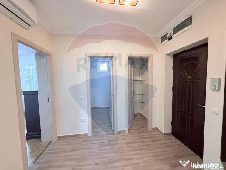 Apartament cu 2 camere decomandat în Trei Stejari