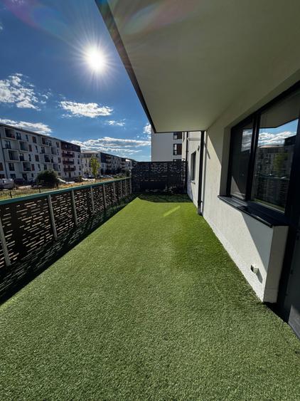 Apartament cu 2 camere semidecomandat în Florești