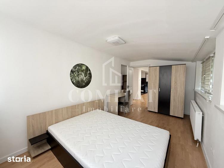Apartament cu 4 camere în Mărăști