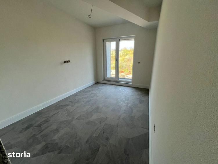 Apartament cu 3 camere decomandat în Tătărași