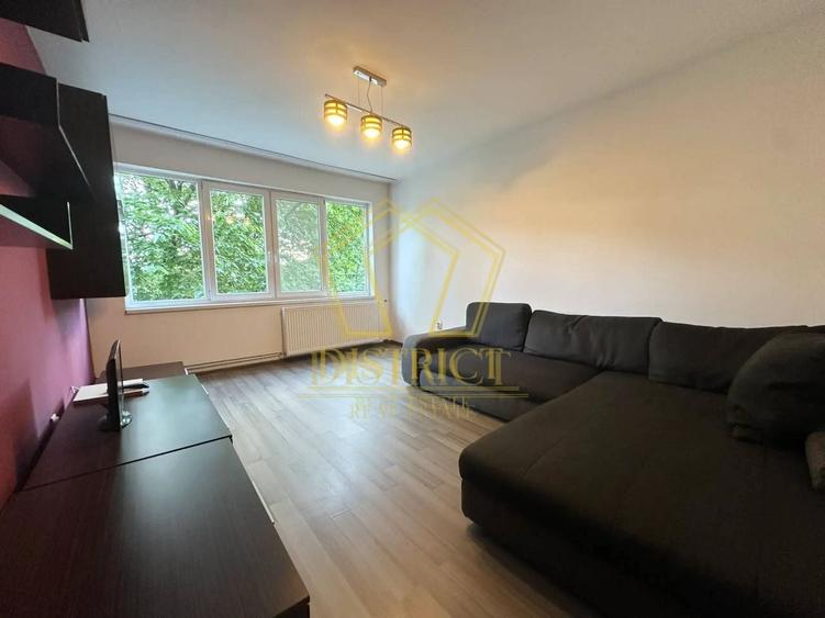 Apartament cu 2 camere semidecomandat în Complex Studențesc