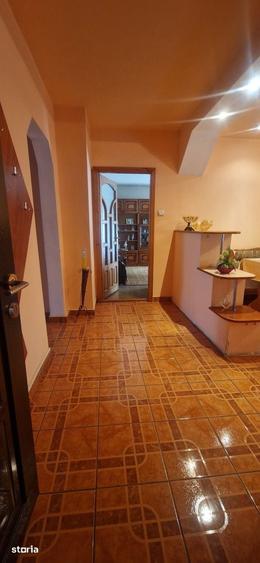 Apartament 3 camere, 77 mp, zona Pelendava - 19