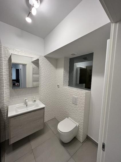 Apartament cu 2 camere decomandat în Virtuții