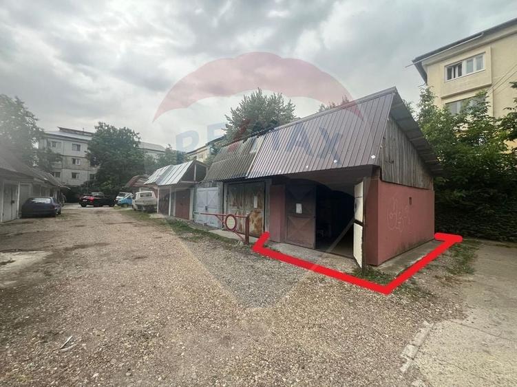 Garsonieră decomandată în Gară