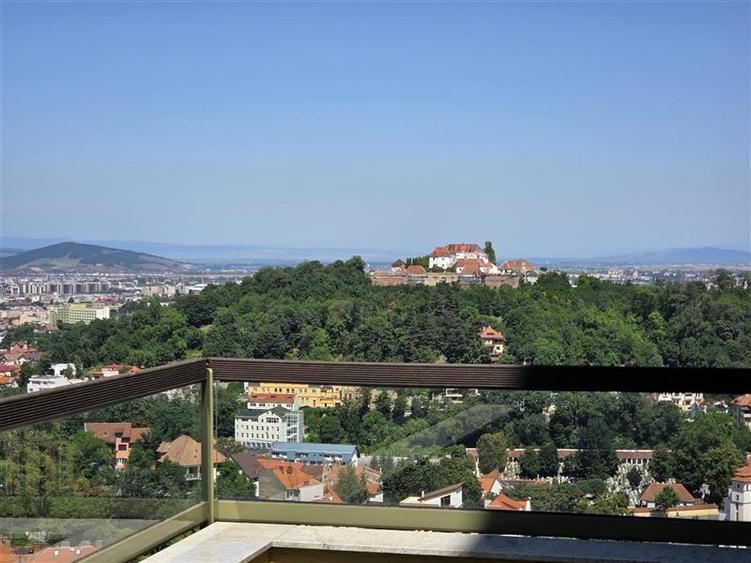 Apartament cu 3 camere decomandat, mobilat în Drumul Poienii