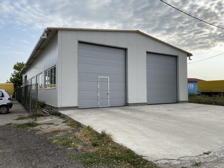 Spațiu industrial, de 10,900 mp, în Central