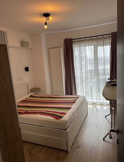 Apartament cu 2 camere semidecomandat, mobilat în Pipera