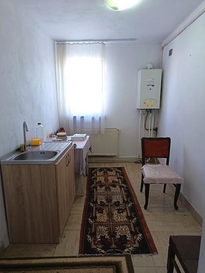 Vand apartament 2 camere - 10