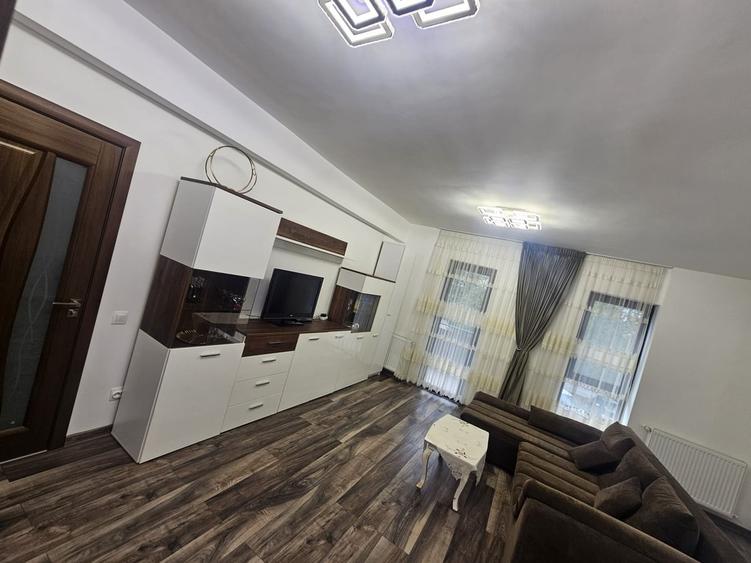 Apartament cu 2 camere decomandat în Metalurgiei