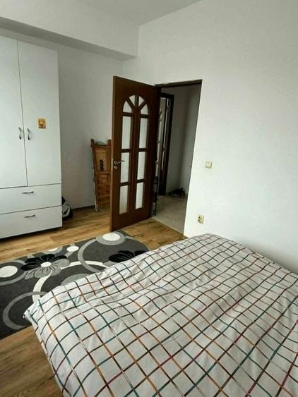 Apartament cu 2 camere semidecomandat în Semicentral