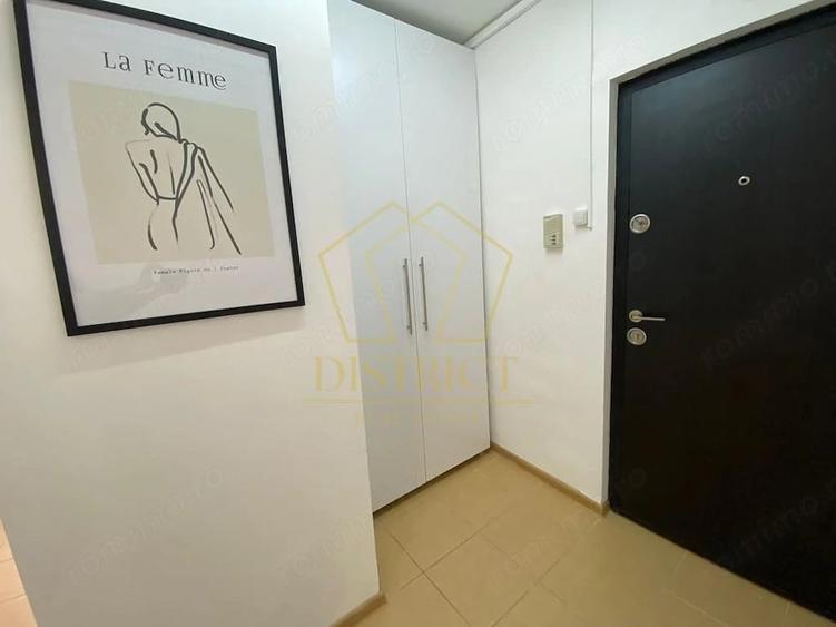 Apartament cu 3 camere semidecomandat în Take Ionescu